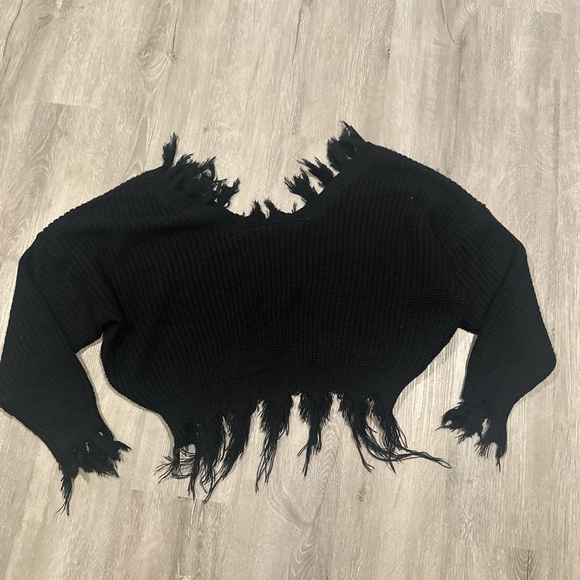 Off the shoulder black sweater - Picture 2 of 10